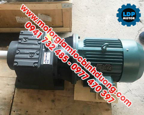 Motor giảm tốc tải nặng chân đế R