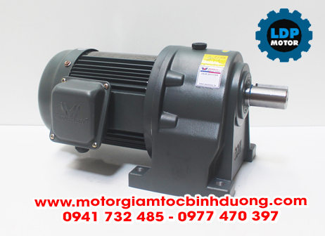 Motor giảm tốc chân đế là gì?