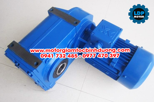 Cung cấp motor giảm tốc tải nặng cốt âm trục song song 